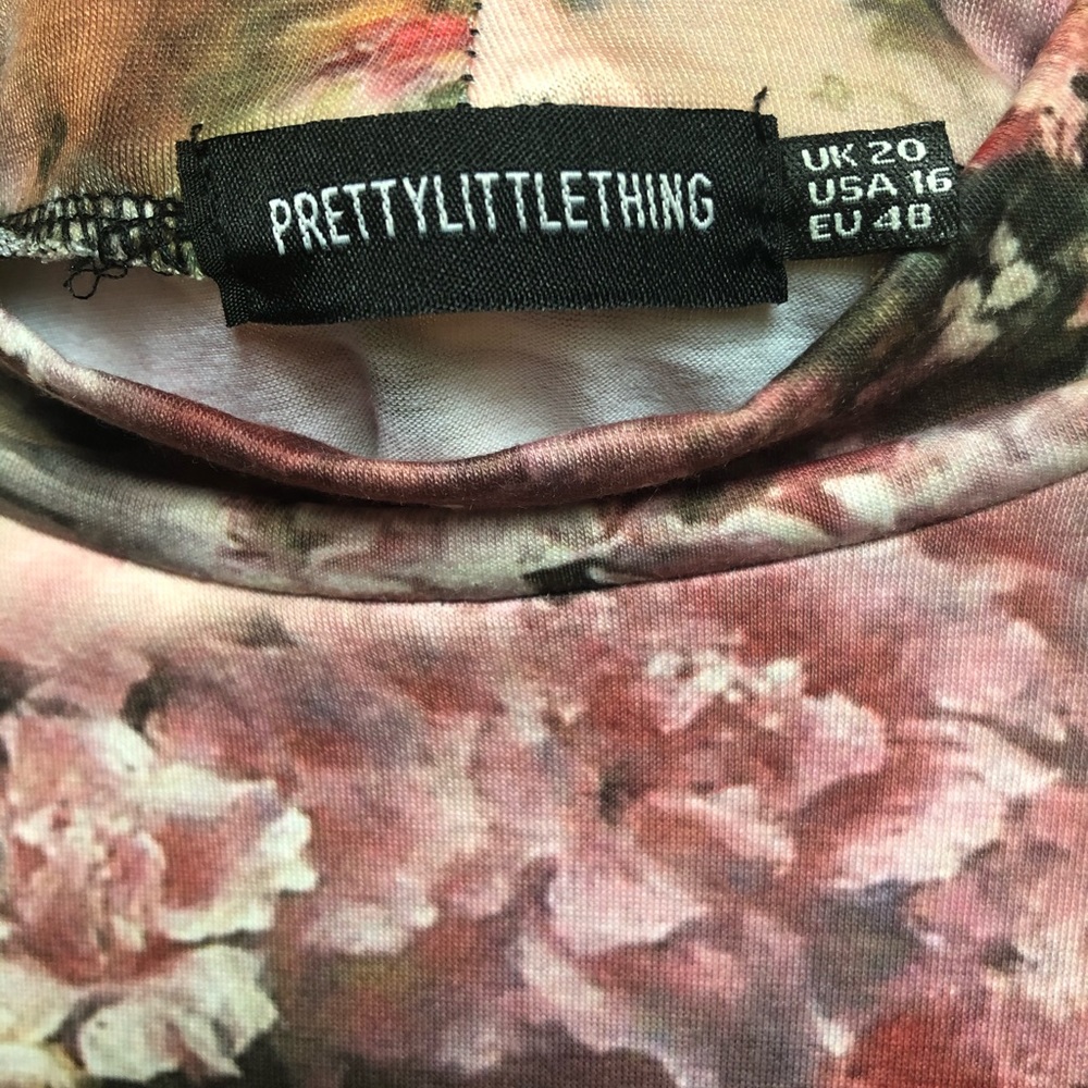 PrettyLittleThing mock neck long sleeve bodysuit - Picture 5 of 6